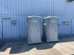 Types of Portable Toilets We Offer in Deltona, FL